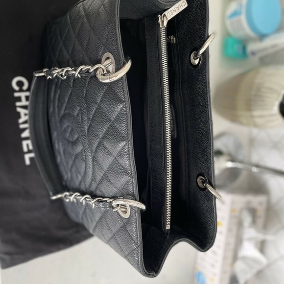 100% Authentic Chanel GST Back caviar Tote, Silver - Picture 9 of 14